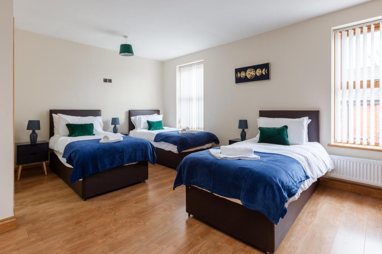 Albert - 5 Bedrooms Sleeps 11 Parking Wi-Fi Contractors بريستون المظهر الخارجي الصورة
